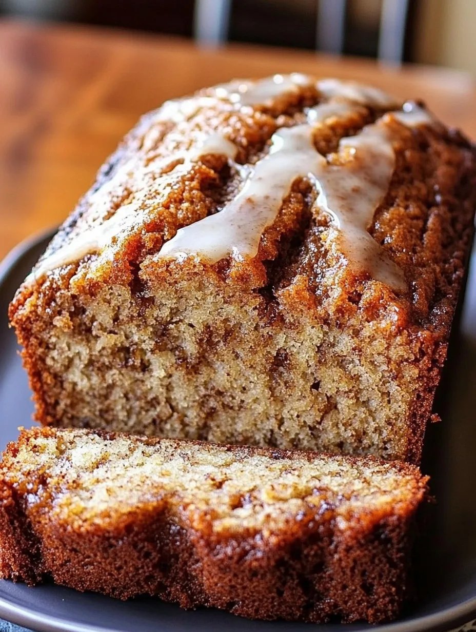 Homemade Cinnamon Swirl Banana Bread – Perfect for Brunch!